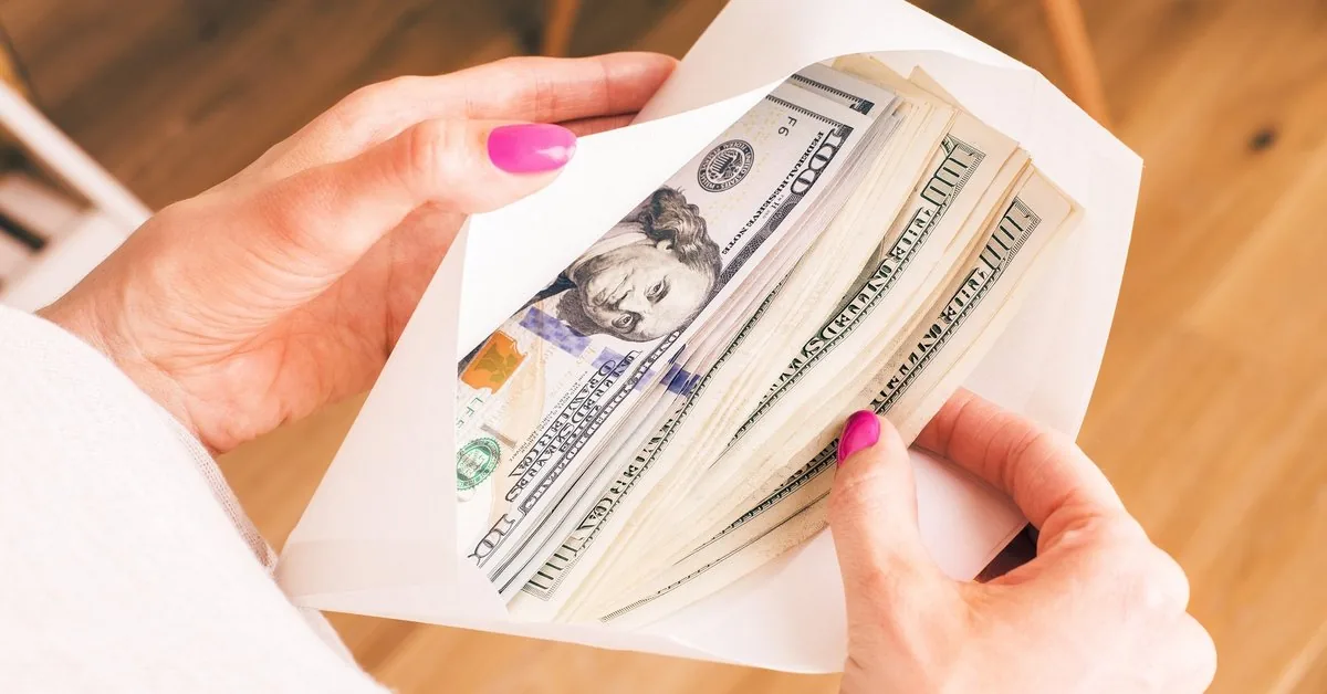 What Happens with Cash Deposits Over $5,000?